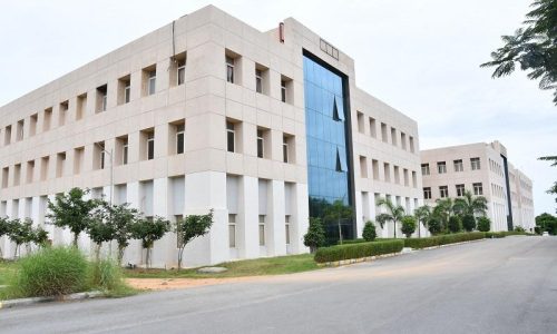 Apollo University