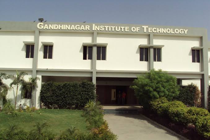 MBA Colleges in Gandhinagar
